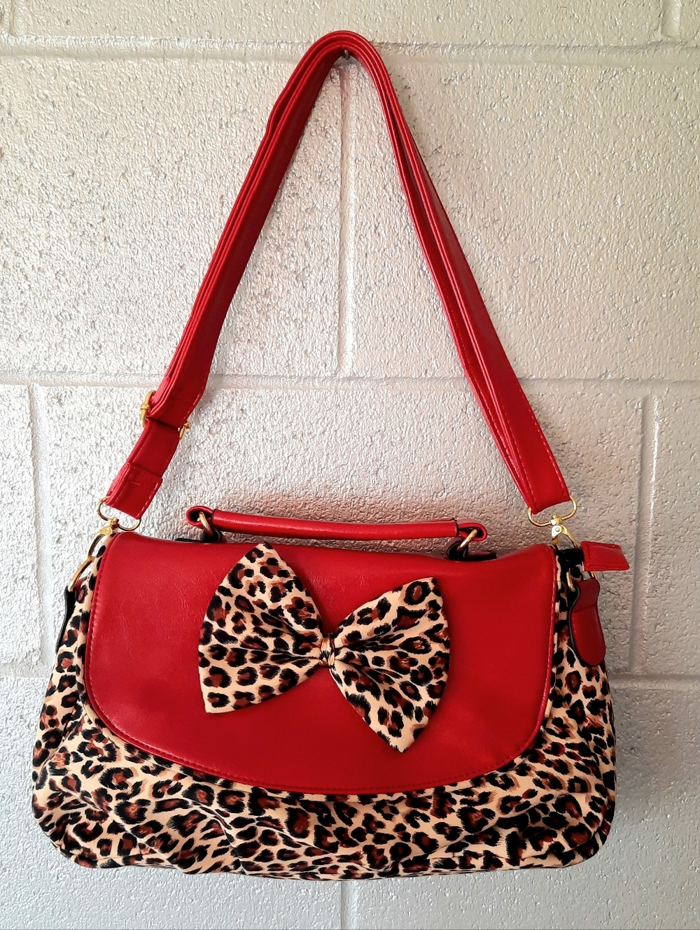 Red Leopard-Trim Bow Shoulder Bag